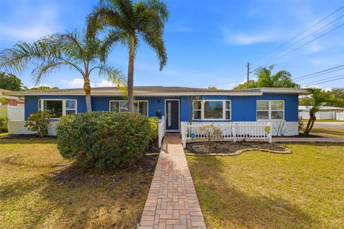 3998 22nd Ave N, St Petersburg, FL, 33713-4832 | Card Image