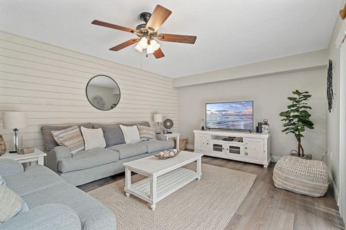 2020 20th Ct, Jupiter, FL, 33477-9049 | Card Image