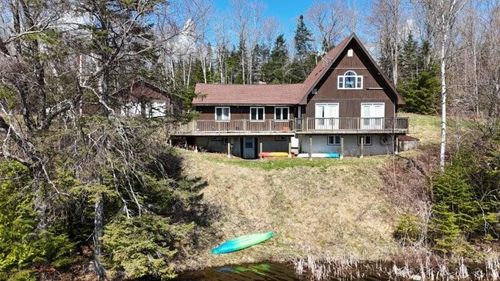 69 Morse Rd, Fort Fairfield, ME, 04742-3533 | Card Image