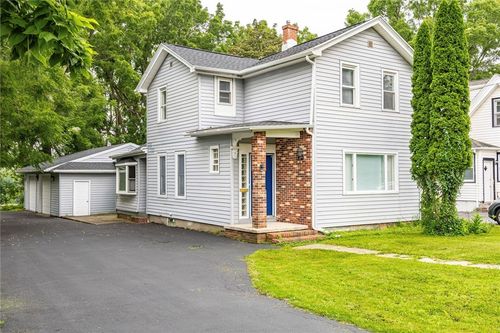 9 Cottage St, Rochester, NY, 14608-2910 | Card Image