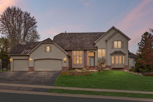 10035 Gristmill Rdg, Eden Prairie, MN, 55347-4761 | Card Image