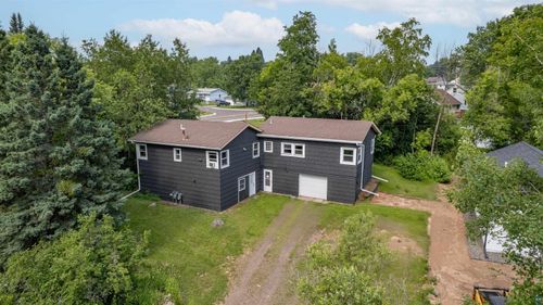 2448 Hutchinson Rd, Duluth, MN, 55811-3216 | Card Image