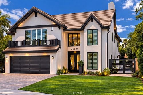 20500 Blairmoore St, Chatsworth, CA, 91311-2447 | Card Image