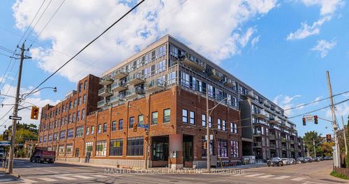323-150 Logan Ave, Toronto, ON, M4M0E4 | Card Image