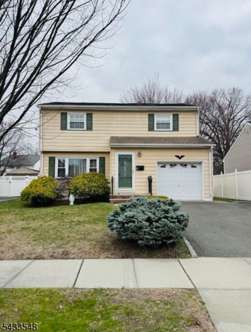 12 Bernice Rd, Belleville, NJ, 07109-1508 | Card Image