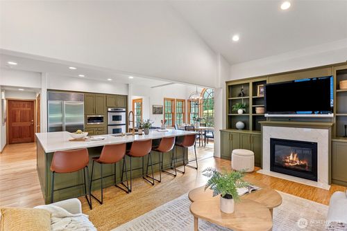 4918 85th Ave Nw, Gig Harbor, WA, 98335-6284 | Card Image