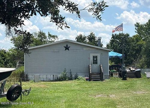 2703 Jim Johnson Rd, Plant City, FL, 33566-4754 | Card Image