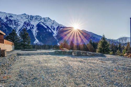 1770 Pinewood Dr, Pemberton, BC, V0N2L3 | Card Image