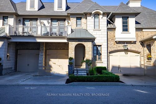 7-15 Arbourvale Common Road, St Catharines, ON, L2T3B7 | Card Image