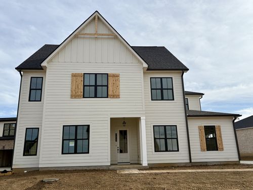 7513 Sutcliff Dr, College Grove, TN, 37046-2056 | Card Image