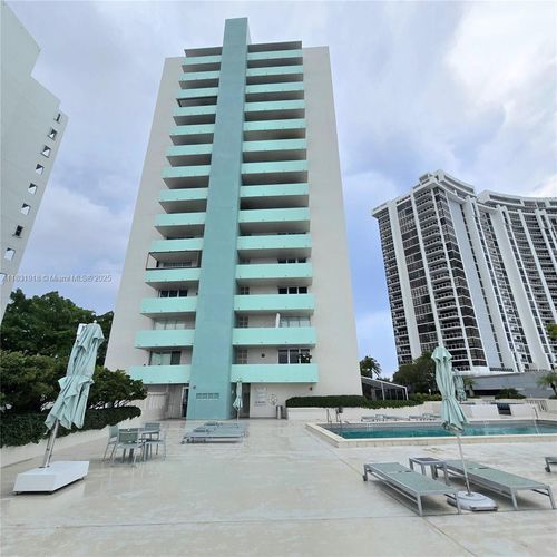 apt-5a-5 Island Ave, Miami Beach, FL, 33139-1380 | Card Image
