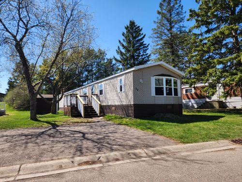 39 Foxtail Ave, Proctor, MN, 55810-1918 | Card Image