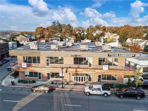 11-15-81 E Main St, Elmsford, NY, 10523-3152 | Card Image