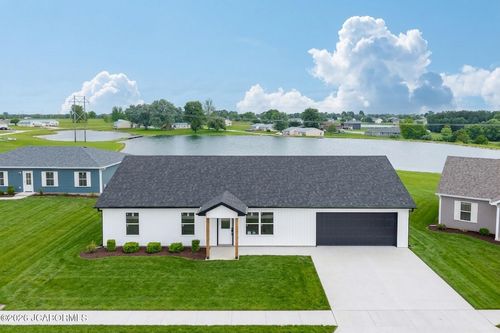 2139 Lyndell Blvd, NEW BLOOMFIELD, MO, 65063-1946 | Card Image