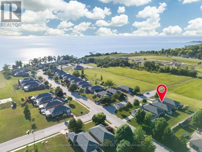 411 Warren St, House other with 2 bedrooms, 2 bathrooms and 3 parking in Goderich ON | Image 37