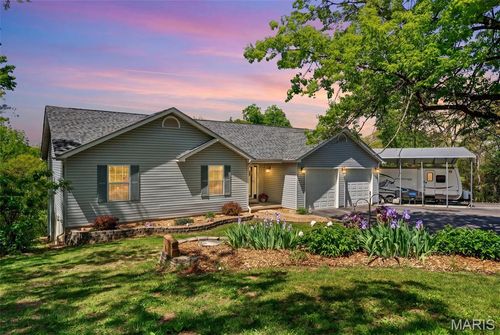 3445 Lynch Rd, Pacific, MO, 63069-5118 | Card Image
