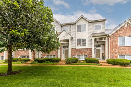 3410 Cameron Dr, Elgin, IL, 60124-8070 | Card Image