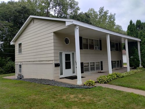 1655 Mcafee Street, Saint Paul, MN, 55106 | Card Image