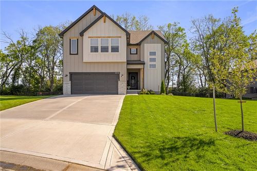 18739 Mahaffie St, Spring Hill, KS, 66083 | Card Image