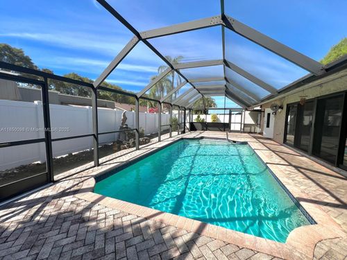 10410 Sw 50th Pl, Cooper City, FL, 33328-4942 | Card Image