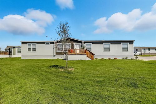 901 Browning Rd, Wilmer, TX, 75172-2345 | Card Image