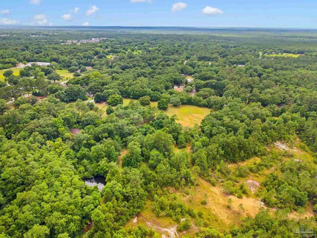 6640 Frank Reeder Rd, House other with 3 bedrooms, 2 bathrooms and 1 parking in Pensacola FL | Image 13
