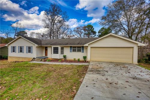 2289 Amberbrook Dr Sw, Conyers, GA, 30094-6103 | Card Image