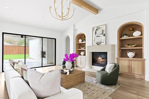 8703 Redondo Dr, Dallas, TX, 75218-4139 | Card Image