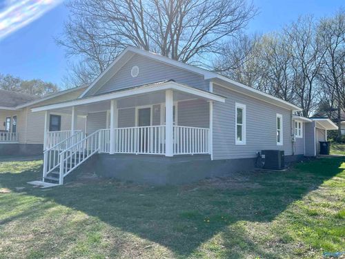 700 S Houston St, Athens, AL, 35611-3428 | Card Image