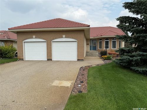 60 St Andrews Bay, Emerald Park, SK, S4L1A1 | Card Image