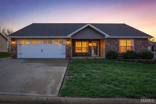 70 Pecan Tree Ln, Farmington, MO, 63640-3361 | Card Image