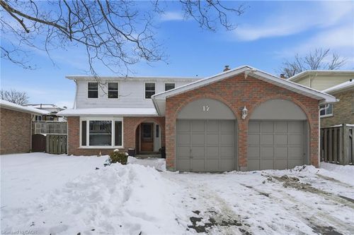 17 Strawberry Lane, Brantford, ON, N3T5Z6 | Card Image