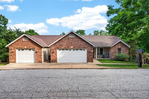 24 Rhett Butler Dr, Hillsboro, MO, 63050-3254 | Card Image