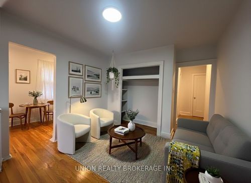 301-2405 Queen St E, Toronto, ON, M4E1H6 | Card Image