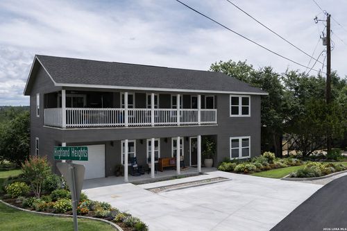 624 Highland Hts, Canyon Lake, TX, 78133-3799 | Card Image