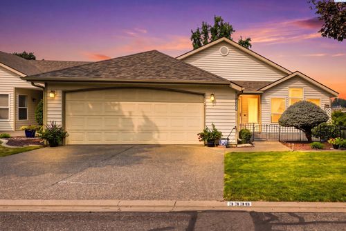 3336 S Green Loop, Kennewick, WA, 99337-2574 | Card Image