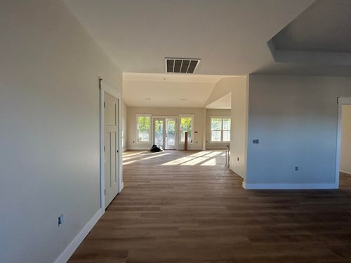 109 Stonegate Drive, Danville, KY, 40422 | Card Image