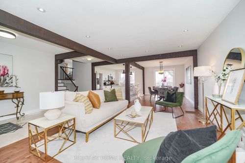 2396 Homelands Dr, Mississauga, ON, L5K1H2 | Card Image