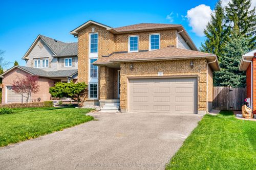 16 Wabbokish Crt, Courtice, ON, L1E2X6 | Card Image