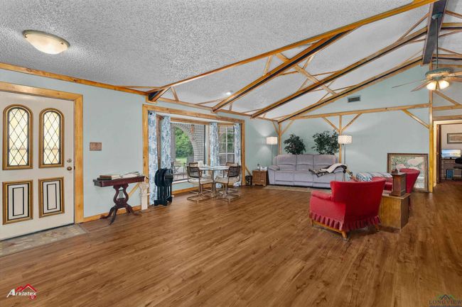 453 Wiggins Rd, House other with 3 bedrooms, 2 bathrooms and null parking in Karnack TX | Image 11