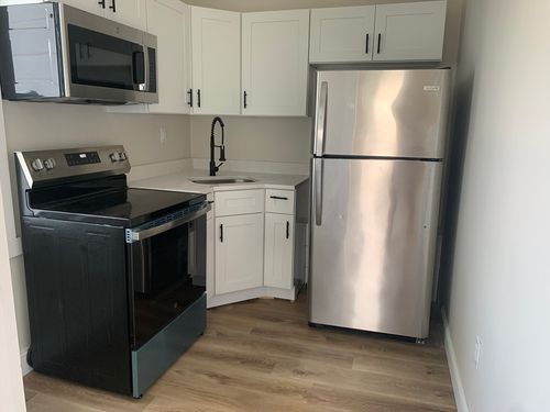 2-58 Downing St, Fall River, MA, 02723-2236 | Card Image