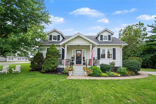 481 Cecil Henderson Rd, Cecil, PA, 15321-1239 | Card Image