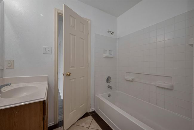6814 Shallow River Ct, House other with 4 bedrooms, 3 bathrooms and 2 parking in Spring TX | Image 23
