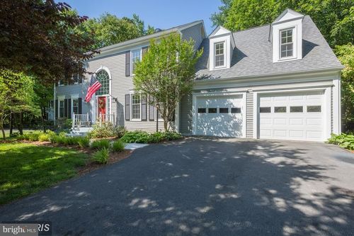 13002 Montpelier Ct, WOODBRIDGE, VA, 22192-3356 | Card Image