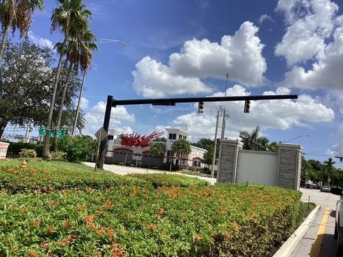 4915 Nw 47th Ter, Tamarac, FL, 33319-3665 | Card Image