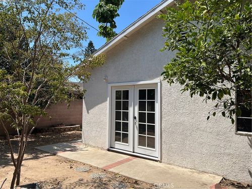 studio-1136 Cary Avenue, Wilmington, CA, 90744 | Card Image
