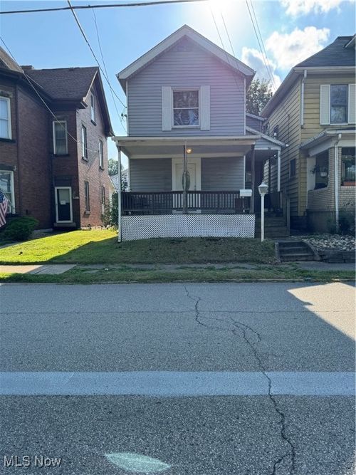 1615 Charles St, Wellsburg, WV, 26070-1413 | Card Image