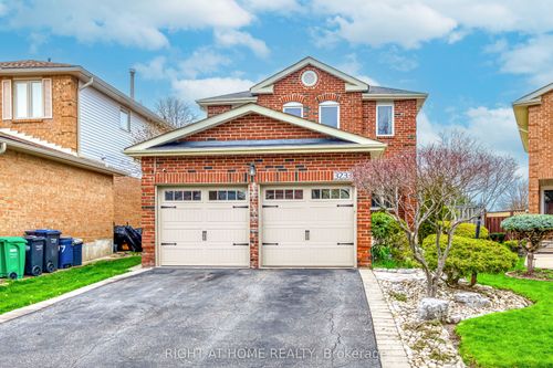 3233 Wilmar Cres, Mississauga, ON, L5L4B1 | Card Image