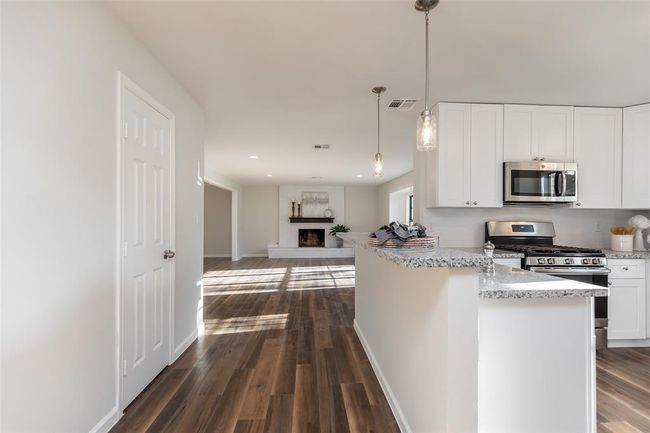 12707 Pleasant Grove Rd, House other with 4 bedrooms, 3 bathrooms and 2 parking in Cypress TX | Image 17