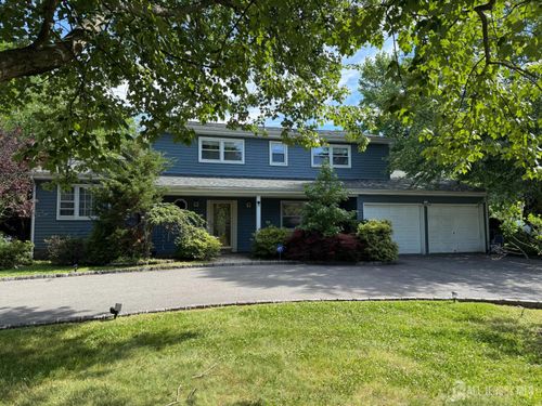 43 Jonathan Dr, Edison, NJ, 08820-2219 | Card Image